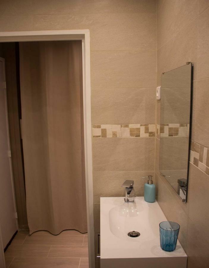 Apartamento estudio de 20 m² en Fontainebleau, con 1 baño privado. Exterior foto